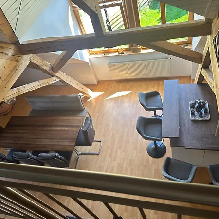 Style Tier Apartment *